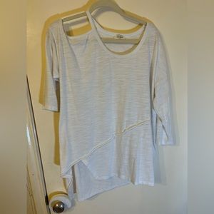 Umgee white cold shoulder asymmetrical shirt 3/4 length sleeves